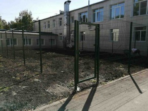 3D заборы для школы 15 метров фото в Балахне